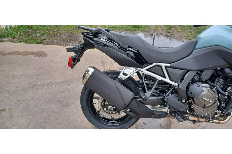 2024 Suzuki V-STROM 800