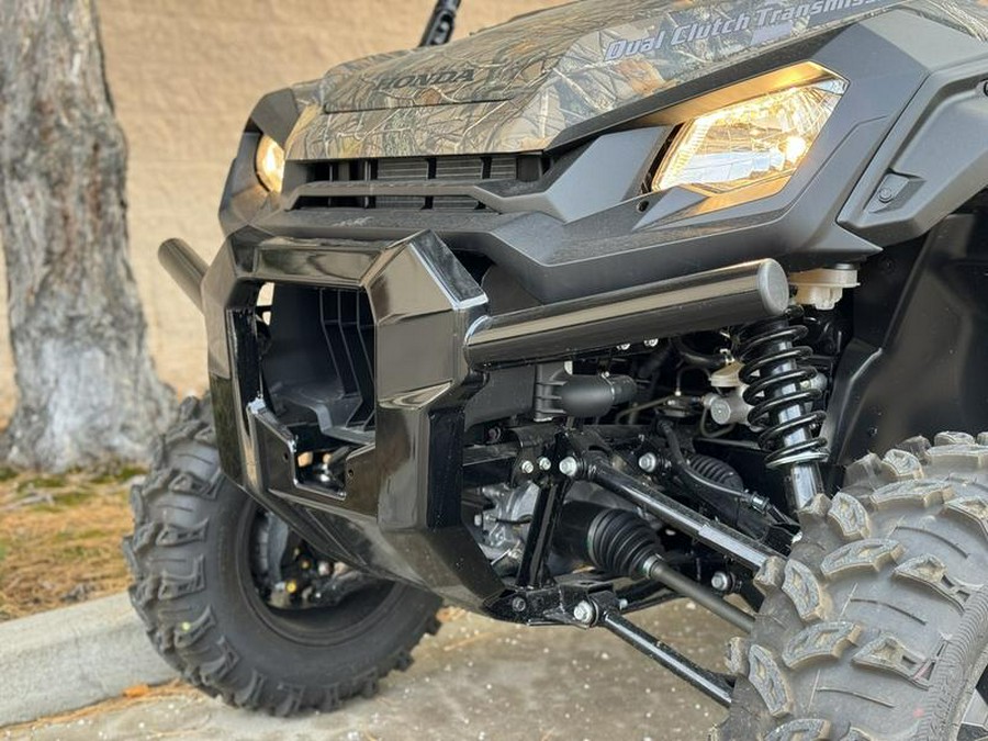 2024 Honda® Pioneer 1000-6 Deluxe Crew