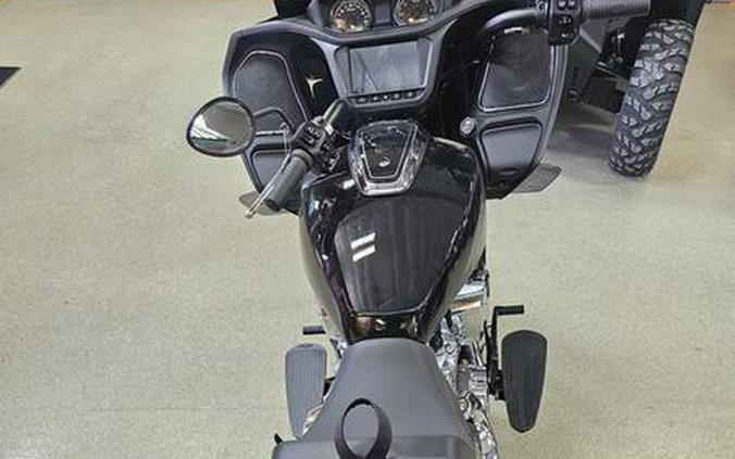 2024 Indian Motorcycle® Challenger® Black Metallic