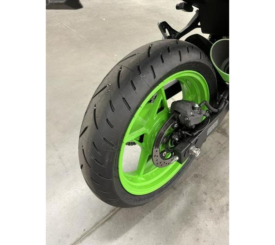 2024 Kawasaki Ninja® 500