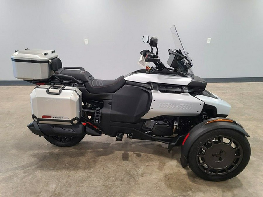 2025 Can-Am Canyon? XT