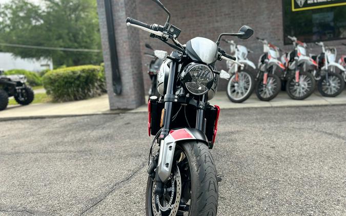 2023 Trident 660 - Triumph
