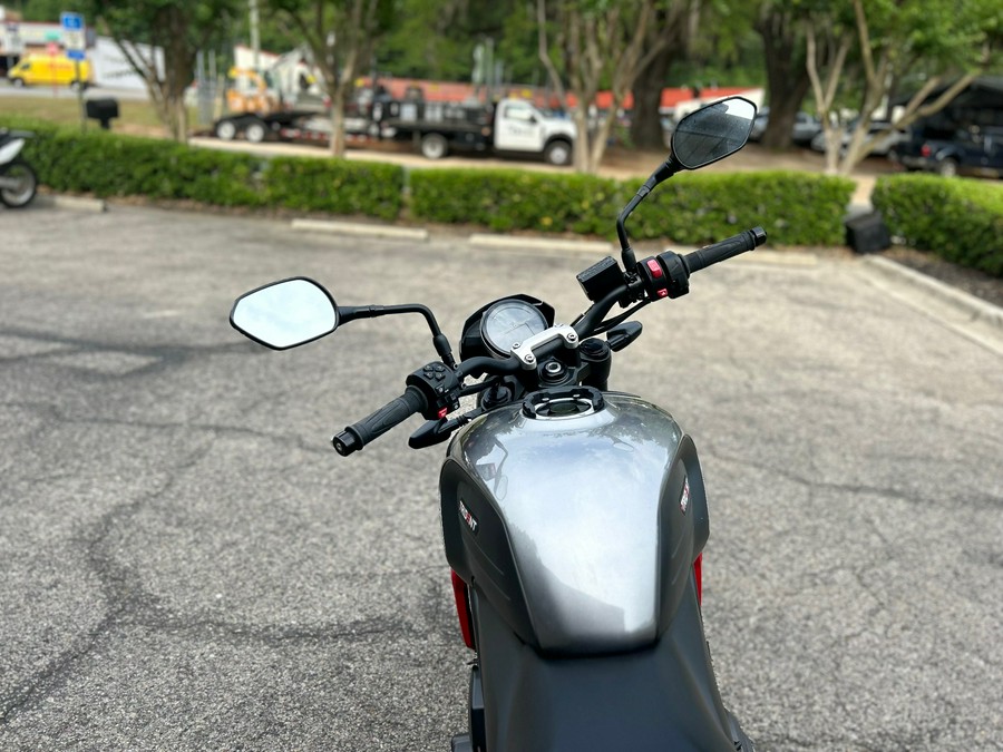 2023 Trident 660 - Triumph
