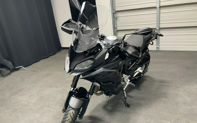 2026 BMW F 900 XR Triple Black