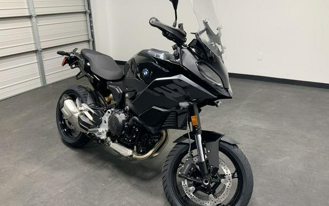 2026 BMW F 900 XR Triple Black