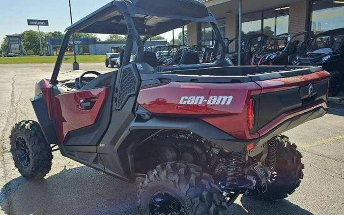 2024 Can-Am® Commander XT 700