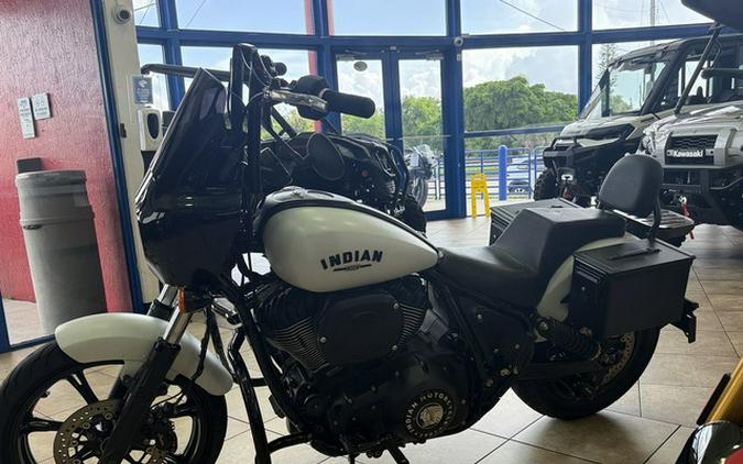2022 Indian Chief White Smoke