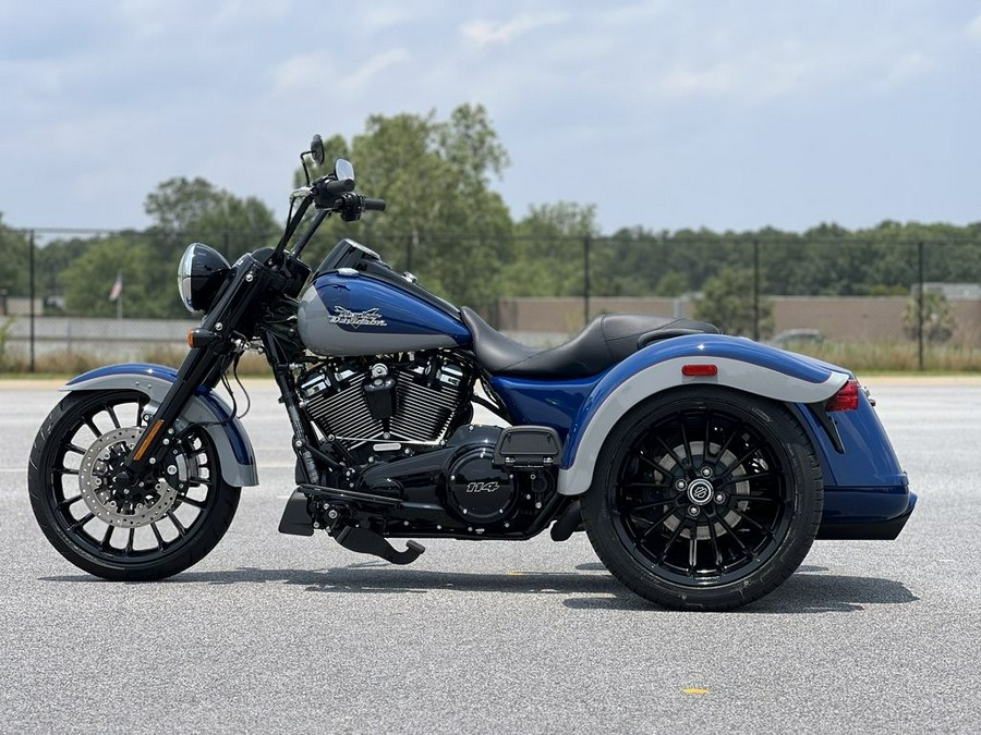 2023 Harley-Davidson® FLRT - Freewheeler®