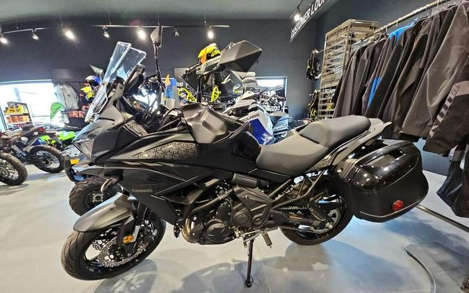 2022 Kawasaki Versys 650 LT Review [17 Fast Facts]