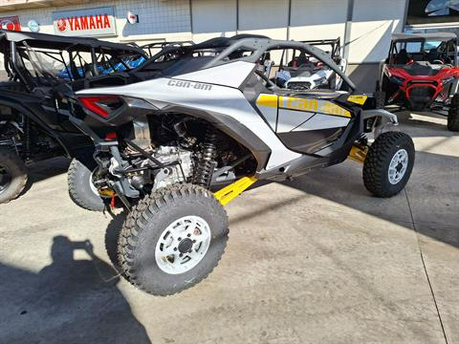 2024 Can-Am Maverick R 999T DCT