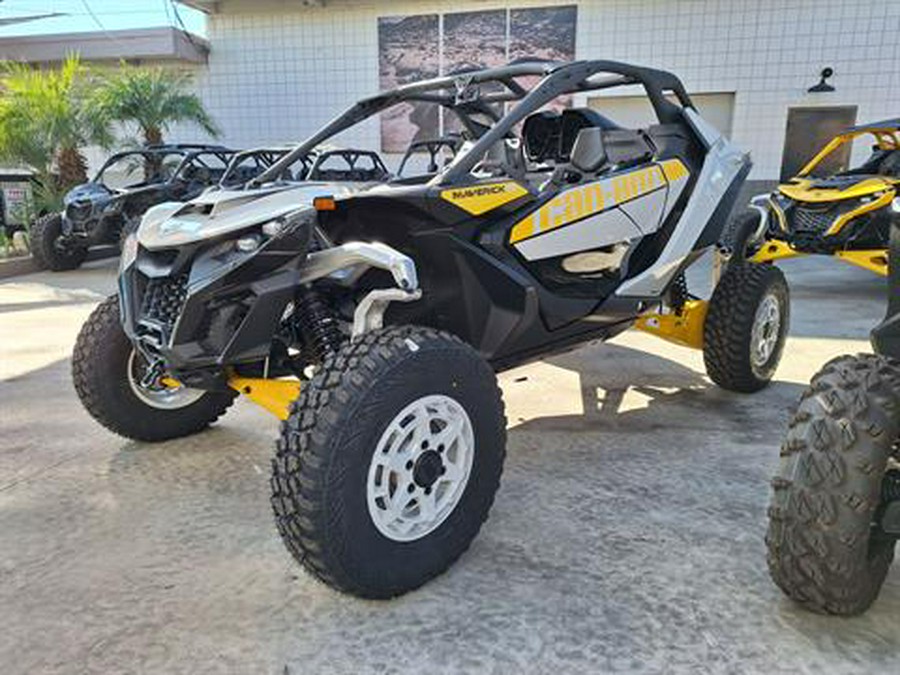 2024 Can-Am Maverick R 999T DCT