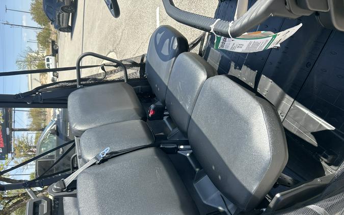 2026 Can-Am Defender MAX DPS HD7