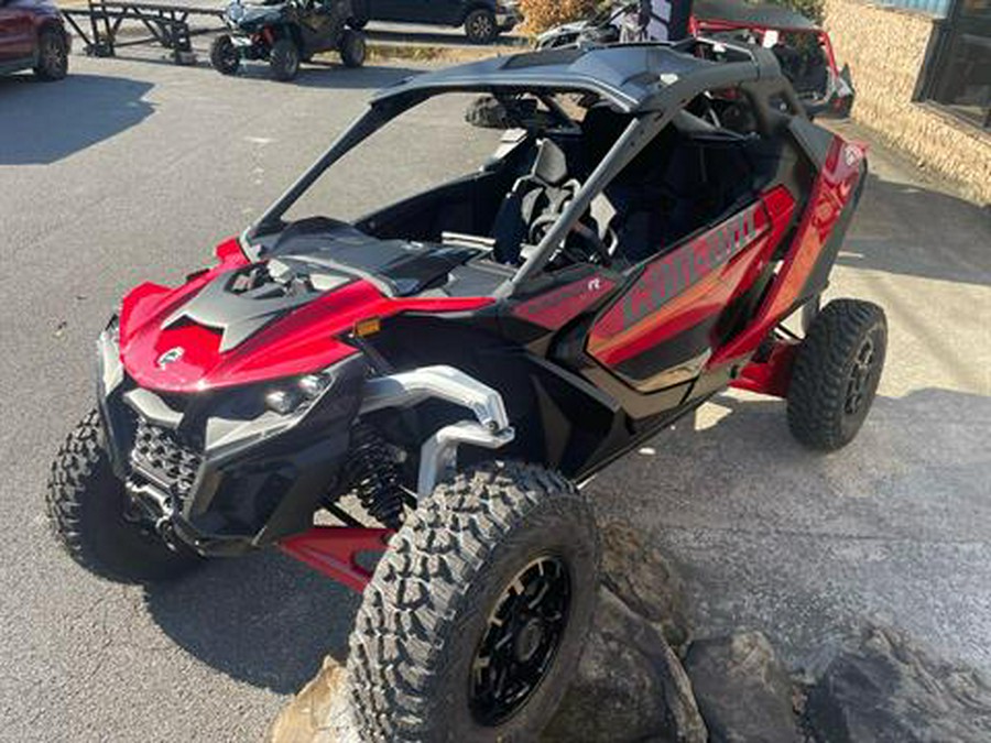 2024 Can-Am Maverick R X 999T DCT