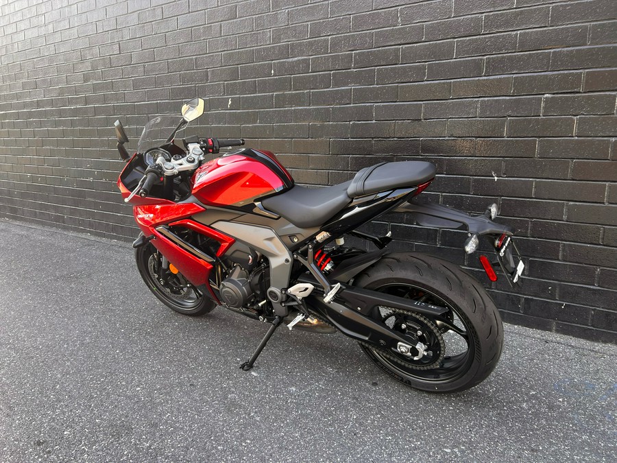 2025 Triumph Daytona 660