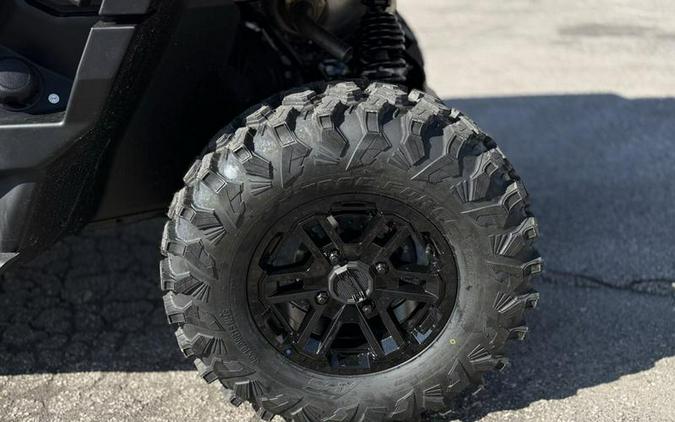 2026 Can-Am® Defender MAX LONE STAR HD11