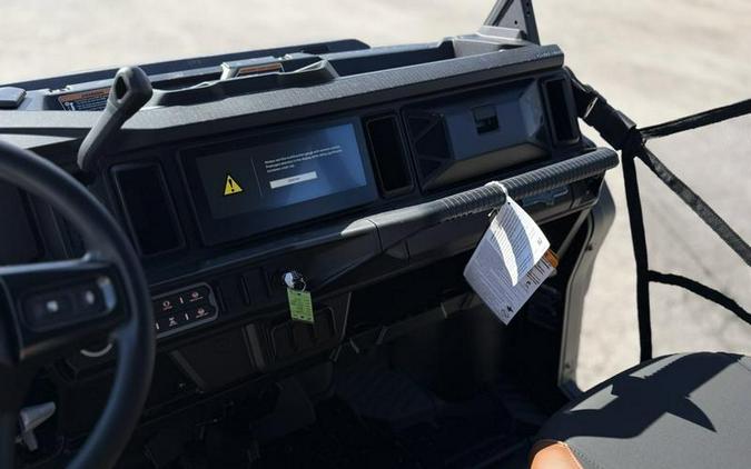 2026 Can-Am® Defender MAX LONE STAR HD11