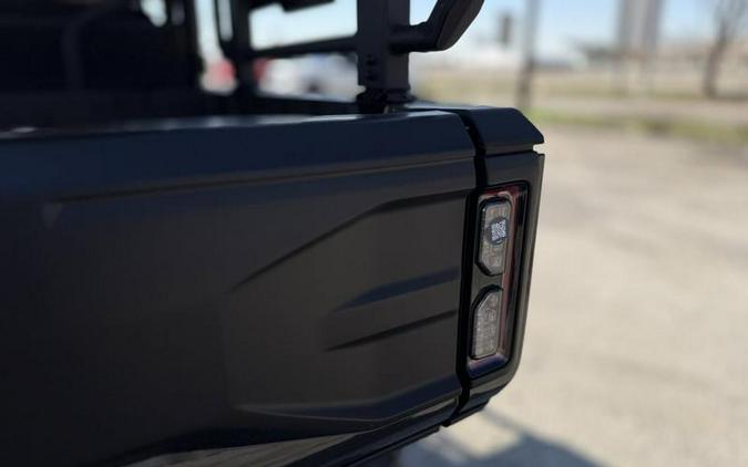 2026 Can-Am® Defender MAX LONE STAR HD11