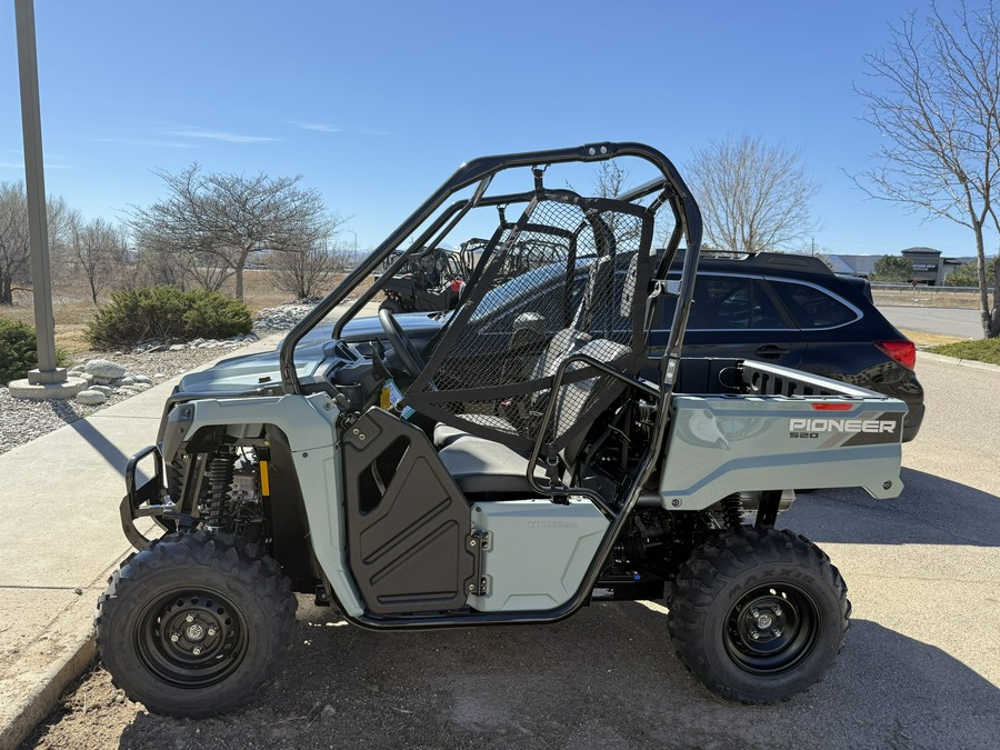 2026 Honda Pioneer 520