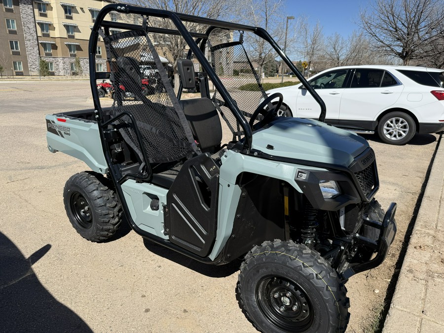 2026 Honda Pioneer 520