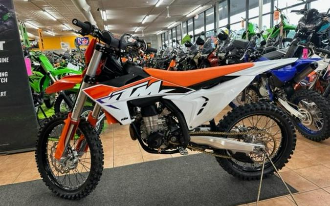 2023 KTM 450 SX-F