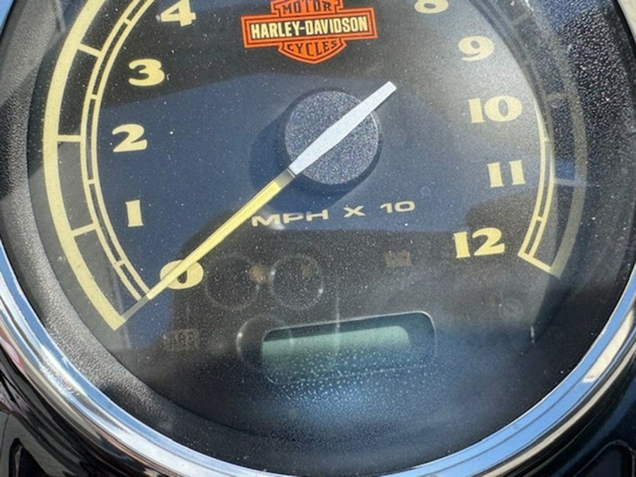 2017 Harley-Davidson FLSS - Softail Slim S