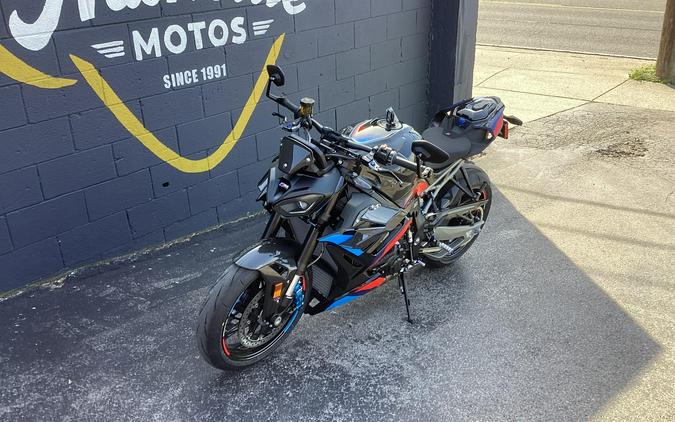 2026 BMW M 1000 R
