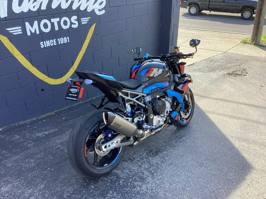 2026 BMW M 1000 R