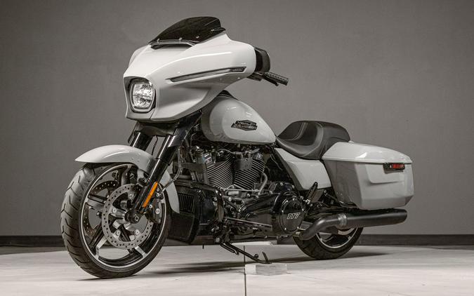 2025 Harley-Davidson Street Glide