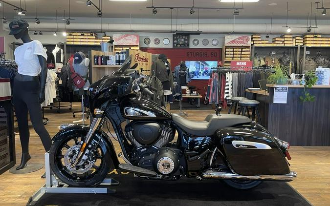 2024 Indian Motorcycle® Chieftain® Black Metallic