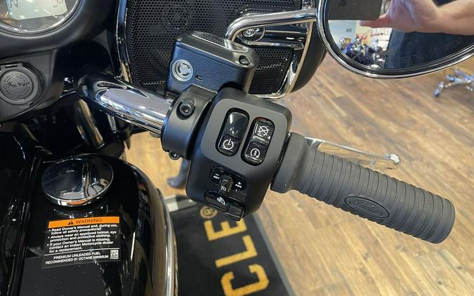 2024 Indian Motorcycle® Chieftain® Black Metallic