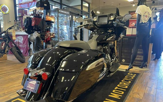 2024 Indian Motorcycle® Chieftain® Black Metallic