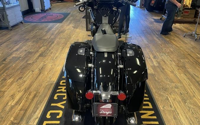 2024 Indian Motorcycle® Chieftain® Black Metallic