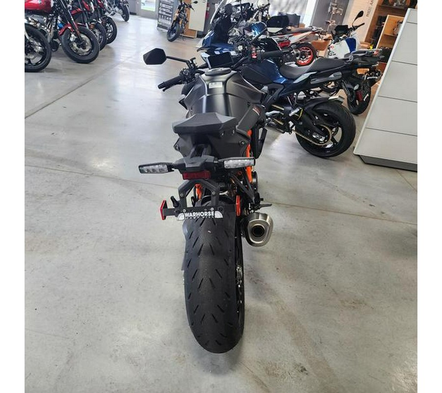 2024 KTM Super Duke 1390