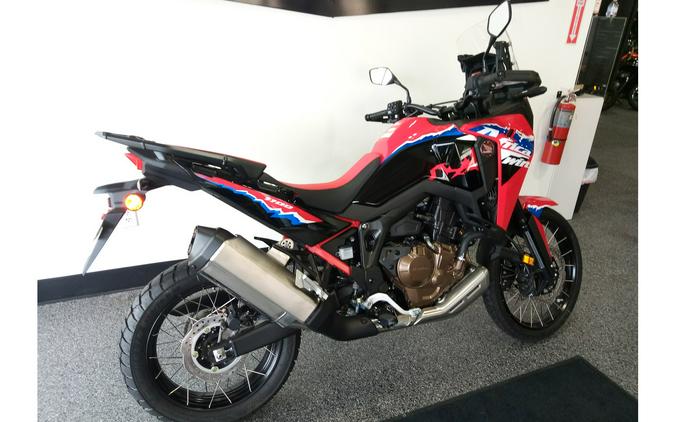 2024 Honda AFRICA TWIN Base - Grand Prix Red