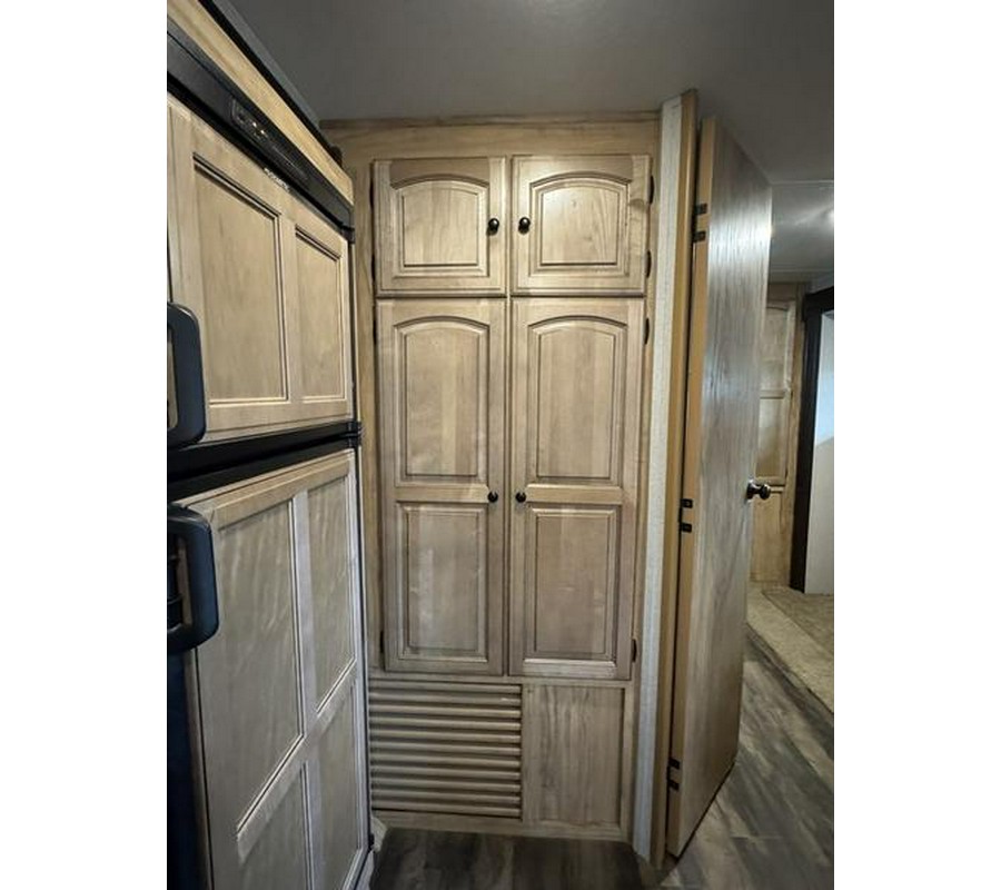 2019 Coachmen Freedom Express Liberty Edition 320BHDSLE