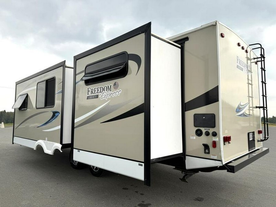 2019 Coachmen Freedom Express Liberty Edition 320BHDSLE