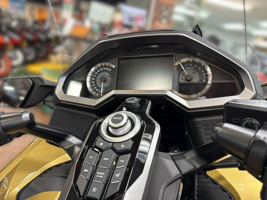 2025 Honda GOLDWING TOUR DCT 50th Anniversary