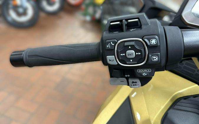 2025 Honda GOLDWING TOUR DCT 50th Anniversary