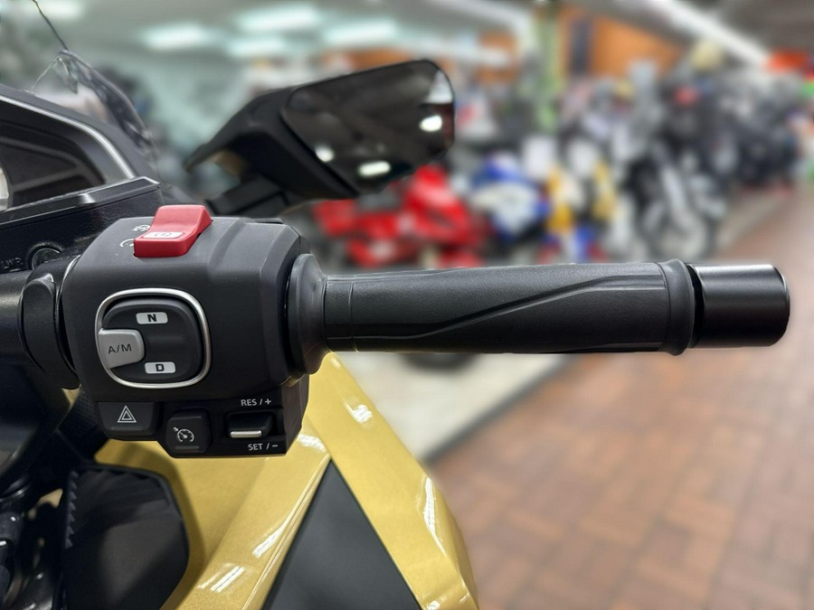 2025 Honda GOLDWING TOUR DCT 50th Anniversary