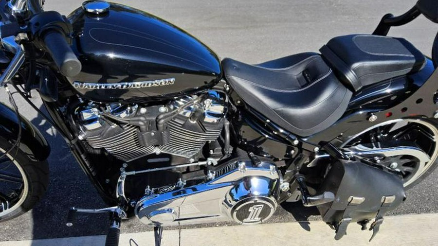 2019 Harley-Davidson® Breakout Fxbrs