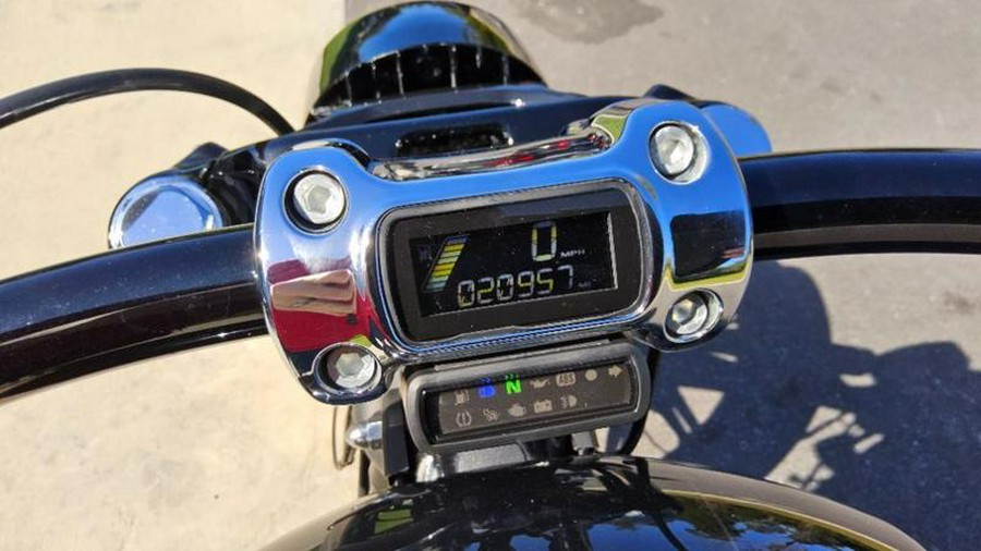 2019 Harley-Davidson® Breakout Fxbrs