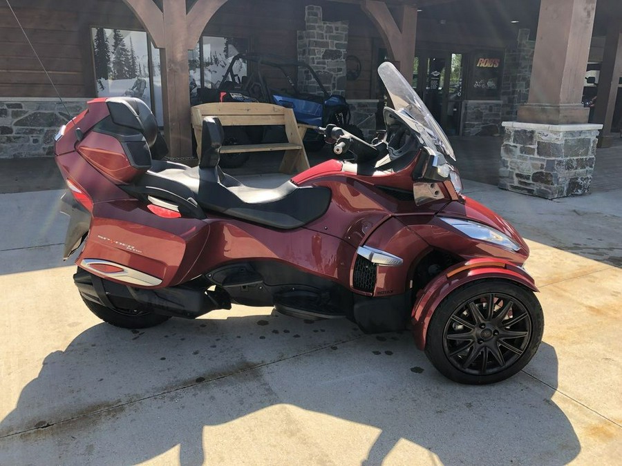 2015 Can-Am® Spyder® RT-S 6-Speed Semi-Automatic (SE6)