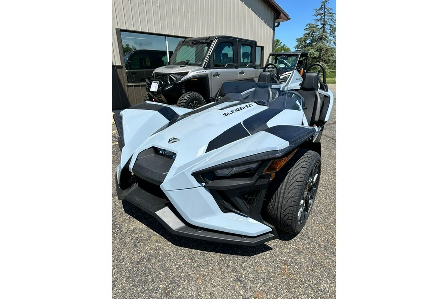 2024 Polaris Industries SLINGSHOT SL MANUAL Ocean Gray