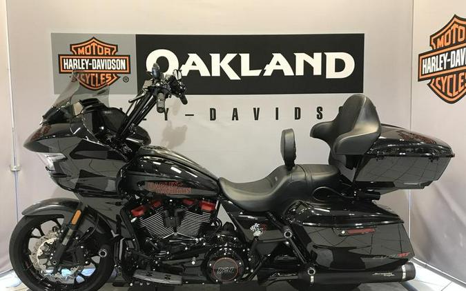 2024 Harley-Davidson® FLTRXSTSE - CVO™ Road Glide® ST