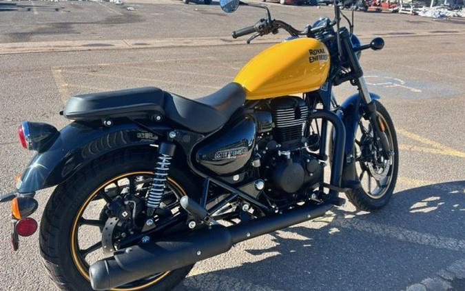 2023 Royal Enfield Meteor Fireball Yellow