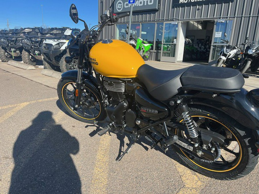 2023 Royal Enfield Meteor Fireball Yellow