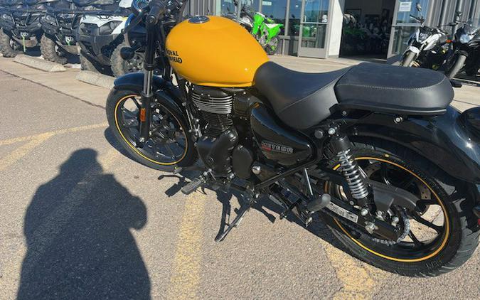 2023 Royal Enfield Meteor Fireball Yellow