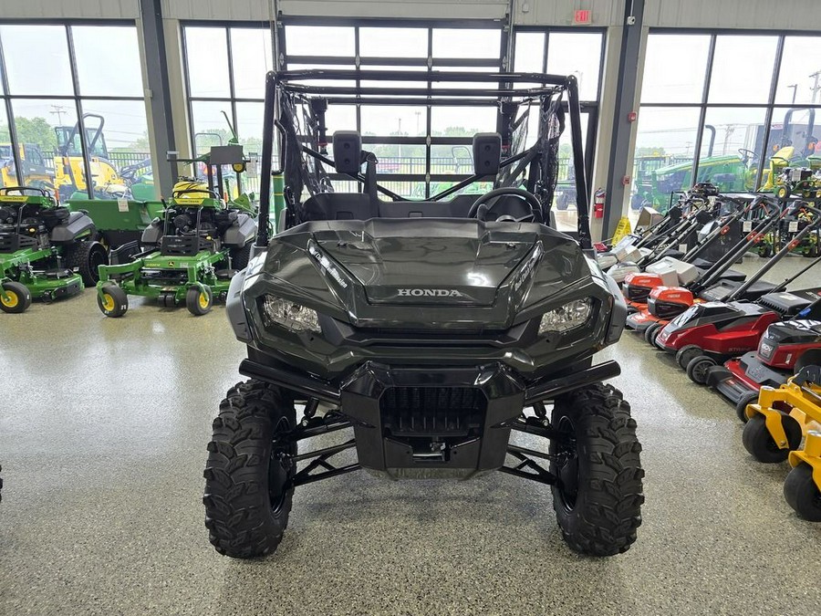 2024 Honda® Pioneer 1000-5