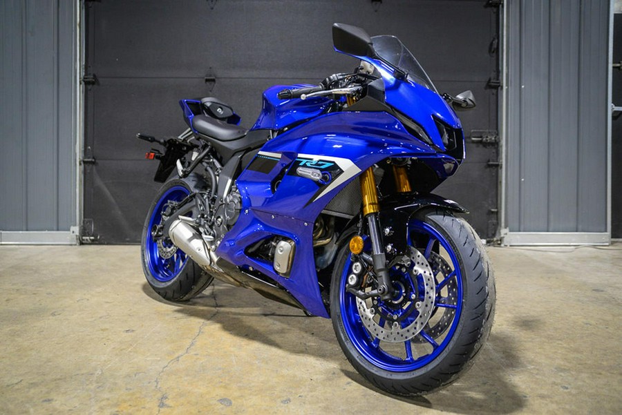2025 Yamaha YZF-R7