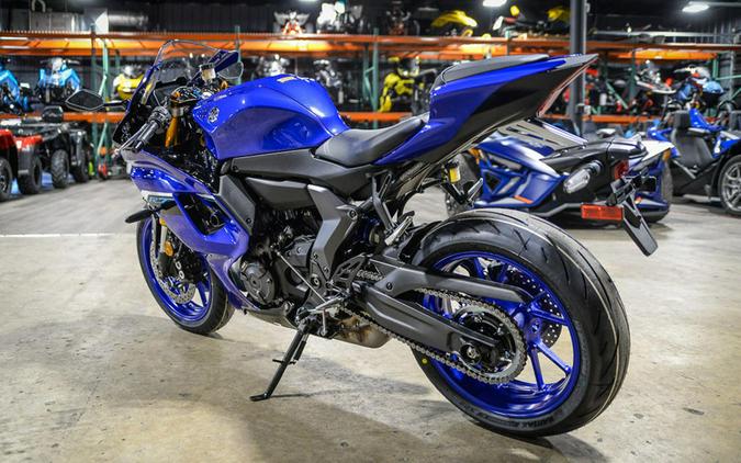 2025 Yamaha YZF-R7
